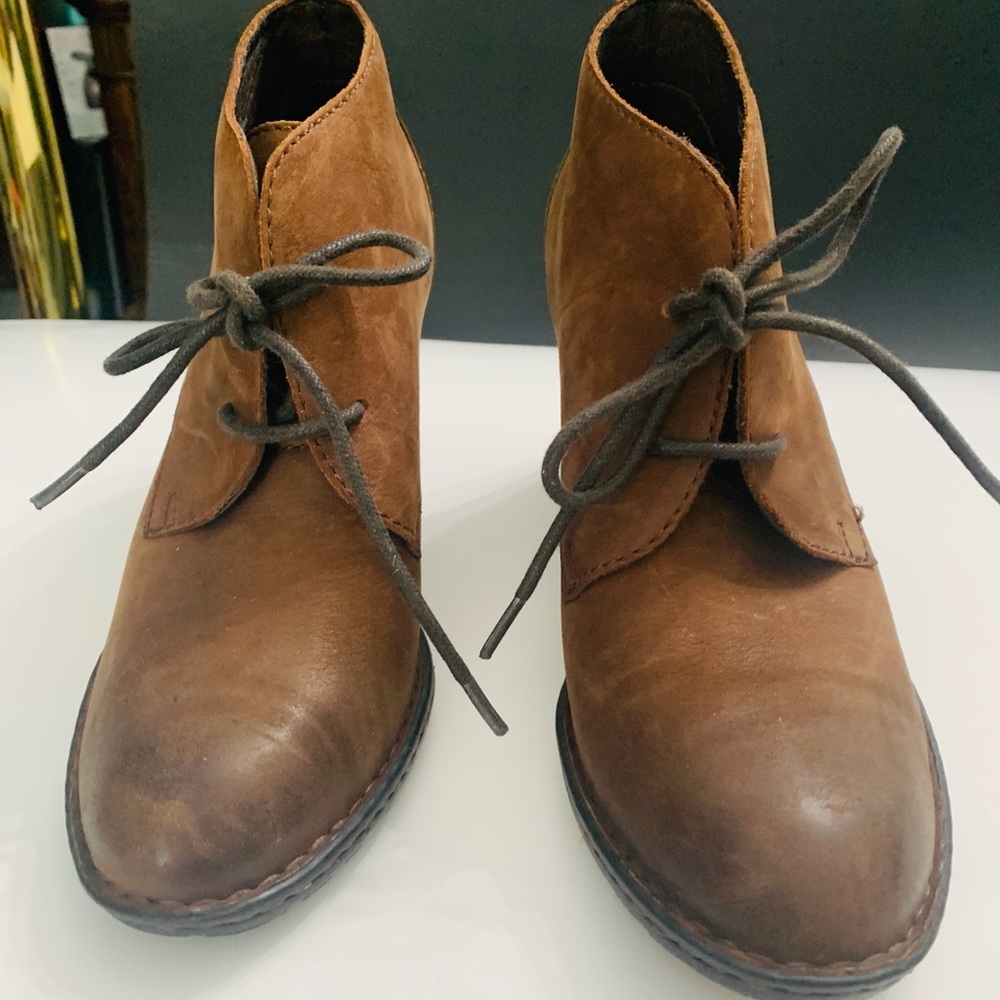 Born, Brown Leather two hole lace up booties